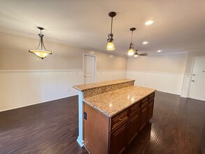 7835 Cowles Mountain Ct in San Diego, CA - Building Photo - Building Photo