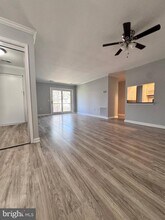 18308 Streamside Dr in Gaithersburg, MD - Building Photo - Building Photo