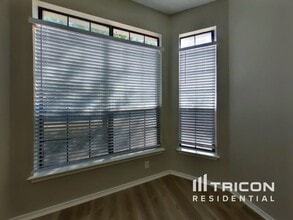 10223 Canton Fld Dr in San Antonio, TX - Building Photo - Building Photo