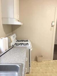 640 1/2 Columbia St photo'