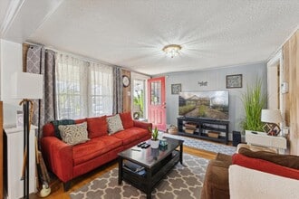 742 E Park Ave in Savannah, GA - Building Photo - Building Photo
