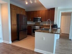 350 N Federal Hwy in Boynton Beach, FL - Building Photo