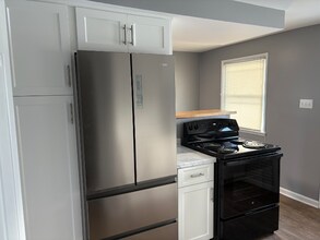 136 Kenview Ave in Buffalo, NY - Building Photo - Building Photo