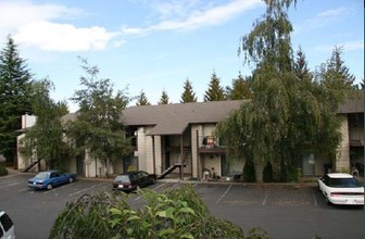 Dolph Court Apartments DC345-PM in Portland, OR - Building Photo - Building Photo