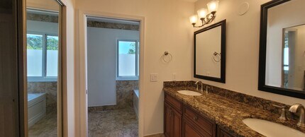 524 Indigo Ave in Wellington, FL - Building Photo - Building Photo