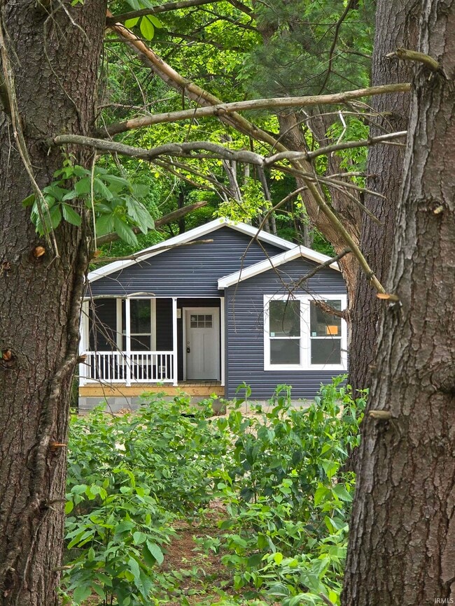 property at 2403 N Headley Rd