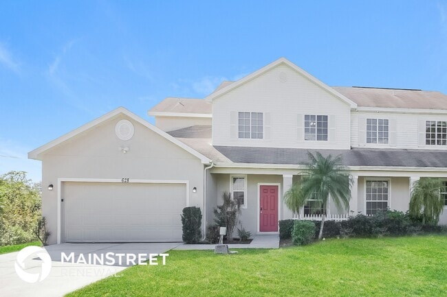 property at 628 Creuset Ave S
