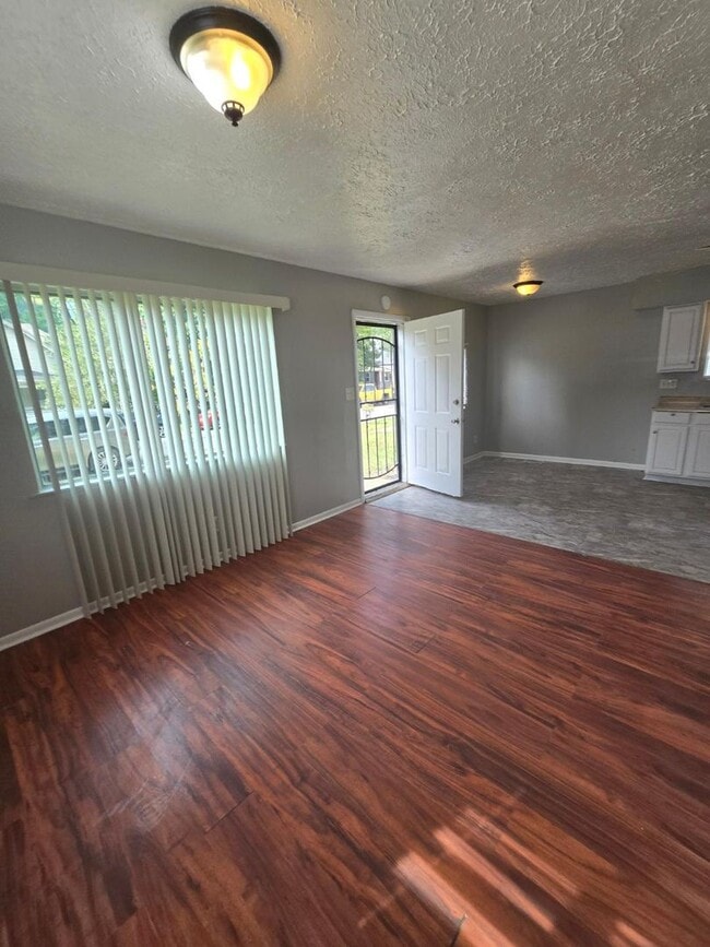 951 N Belleview Pl in Indianapolis, IN - Building Photo - Building Photo