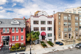 2526 17th St NW in Washington, DC - Building Photo - Primary Photo