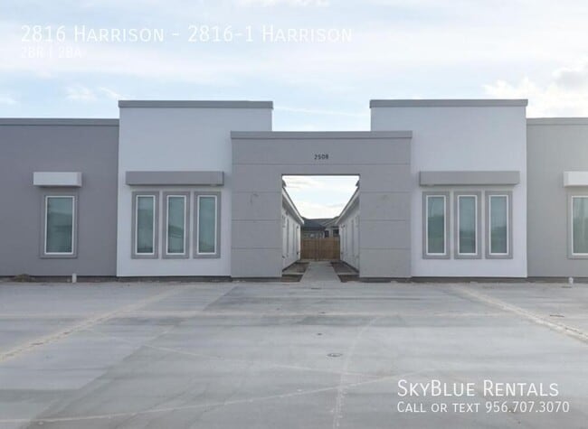 property at 2816 W Harrison Ave