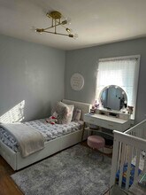 50 Sanford Ave, Unit 1 in Belleville, NJ - Foto de edificio - Building Photo