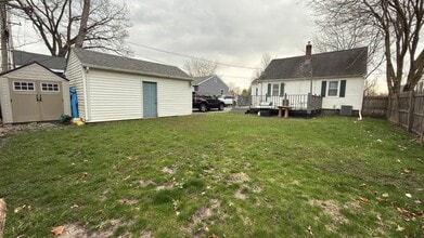 1221 Agnes Ave in Joliet, IL - Building Photo - Building Photo