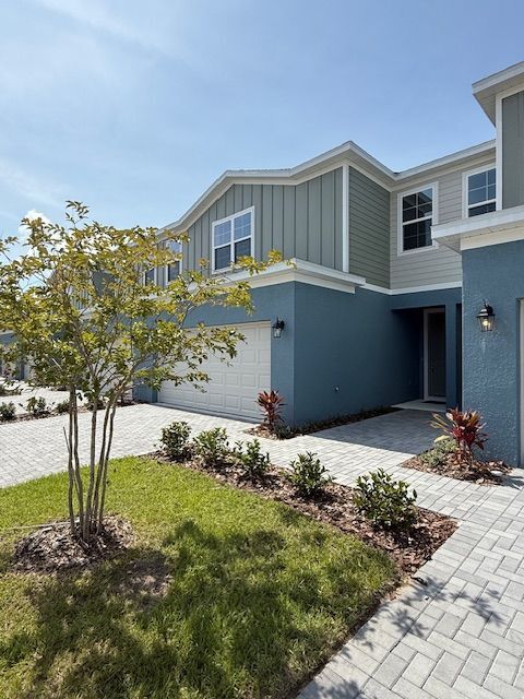 5236 Luisa Ct in St. Cloud, FL - Building Photo - Building Photo