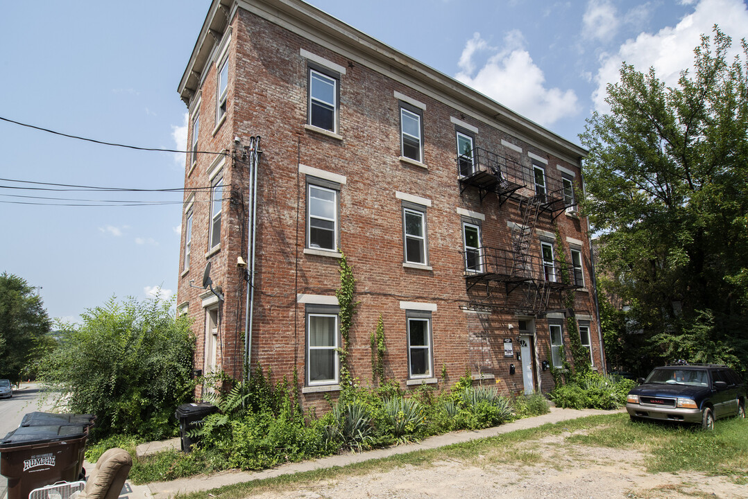 1120 Garden St in Cincinnati, OH - Building Photo