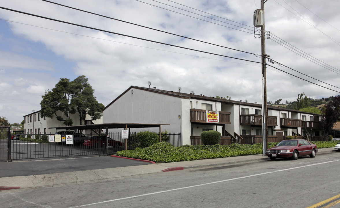 Leandro Greens Apartments in San Leandro, CA - Foto de edificio