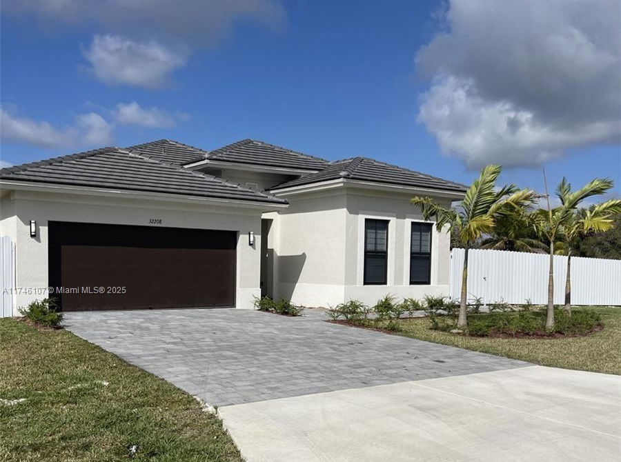 32208 SW 194th Ave in Homestead, FL - Building Photo