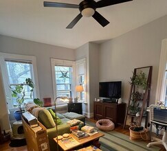 49 Harrison St in Somerville, MA - Building Photo - Building Photo