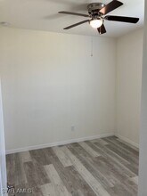 3343 Pasadena Ct in Ft. Myers, FL - Foto de edificio - Building Photo