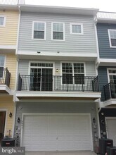 6041 Maple Hill Rd in Ellicott City, MD - Building Photo - Building Photo