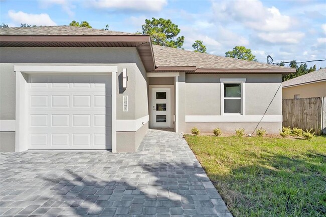 11 Prospect Ln in Palm Coast, FL - Building Photo - Building Photo