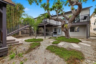 1918 Marshallfield Ln, Unit A in Redondo Beach, CA - Building Photo - Building Photo