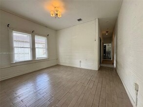 109 Frow Ave in Coral Gables, FL - Building Photo - Building Photo