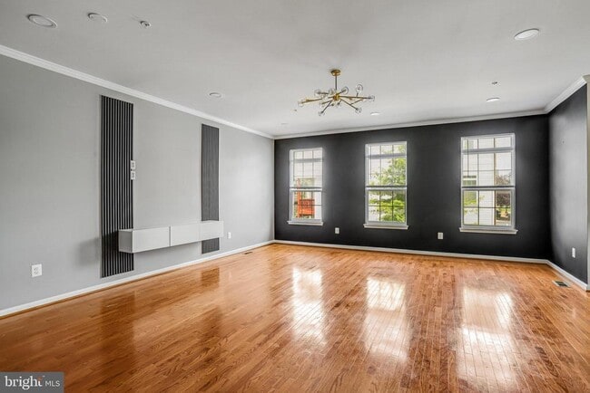 property at 23210 Roberts Tavern Dr