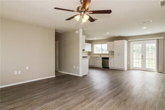 2835 Greendale Rd in North Port, FL - Building Photo - Building Photo