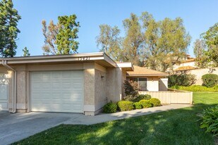 15421 Village 15 in Camarillo, CA - Building Photo