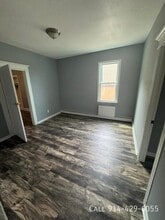 429 Prescott St in Yonkers, NY - Building Photo - Building Photo