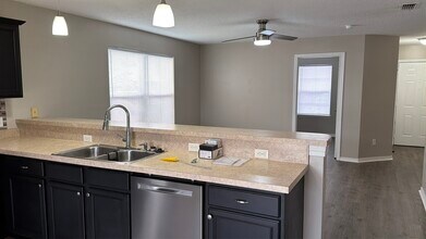 5301 Fargo Ct in Gulf Breeze, FL - Building Photo - Building Photo