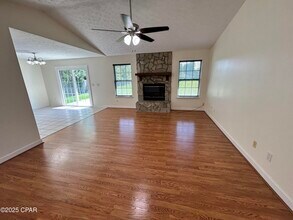 5430 Olympia Dr in Panama City, FL - Building Photo - Building Photo