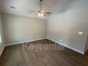 2121 Massachusetts Ave in Knoxville, TN - Building Photo - Building Photo