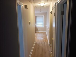 6006 Lewis Way in Louisville, KY - Building Photo - Building Photo