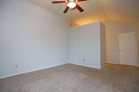 2336 Fairwind Dr photo'