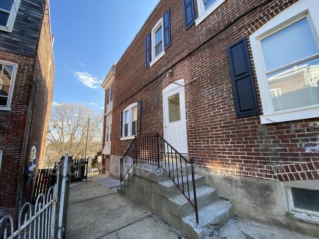 431 Fremont St in Lancaster, PA - Building Photo - Building Photo