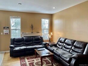 28 Ford Ct in Monroe, NY - Building Photo - Building Photo