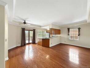 70 High Point Cir in Newburgh, NY - Building Photo - Building Photo