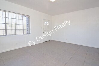143 W Flores St in Tucson, AZ - Building Photo - Building Photo