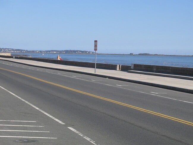 647 Revere Beach Blvd in Revere, MA - Building Photo - Building Photo