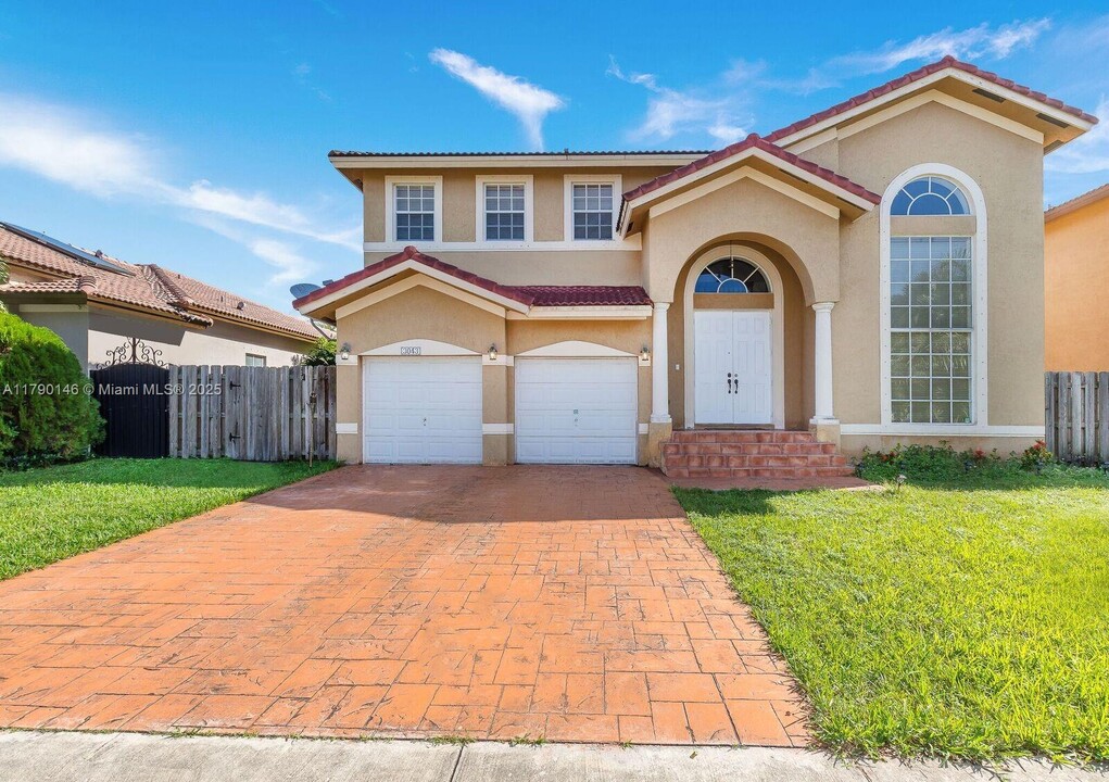 3043 SW 147th Pl in Miami, FL - Building Photo