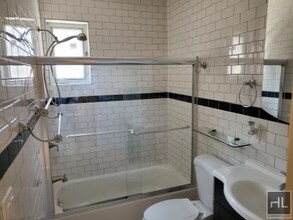 318 E 62nd St-Unit -3 in New York, NY - Foto de edificio - Building Photo