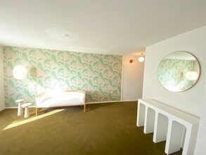 New Hampshire Luxurious in Los Angeles, CA - Building Photo - Building Photo