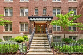 1121 24th St NW in Washington, DC - Building Photo - Building Photo