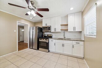 910 Hahlo St in Houston, TX - Building Photo - Building Photo