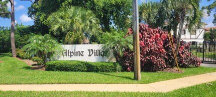 2270 Lena Ln in West Palm Beach, FL - Building Photo - Building Photo