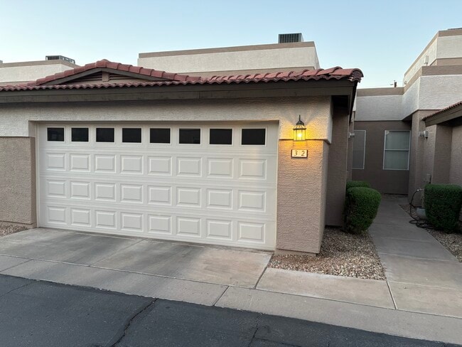 property at 3221 N 37th St