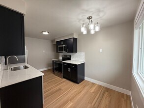 6127 N Standard St in Spokane, WA - Building Photo - Building Photo