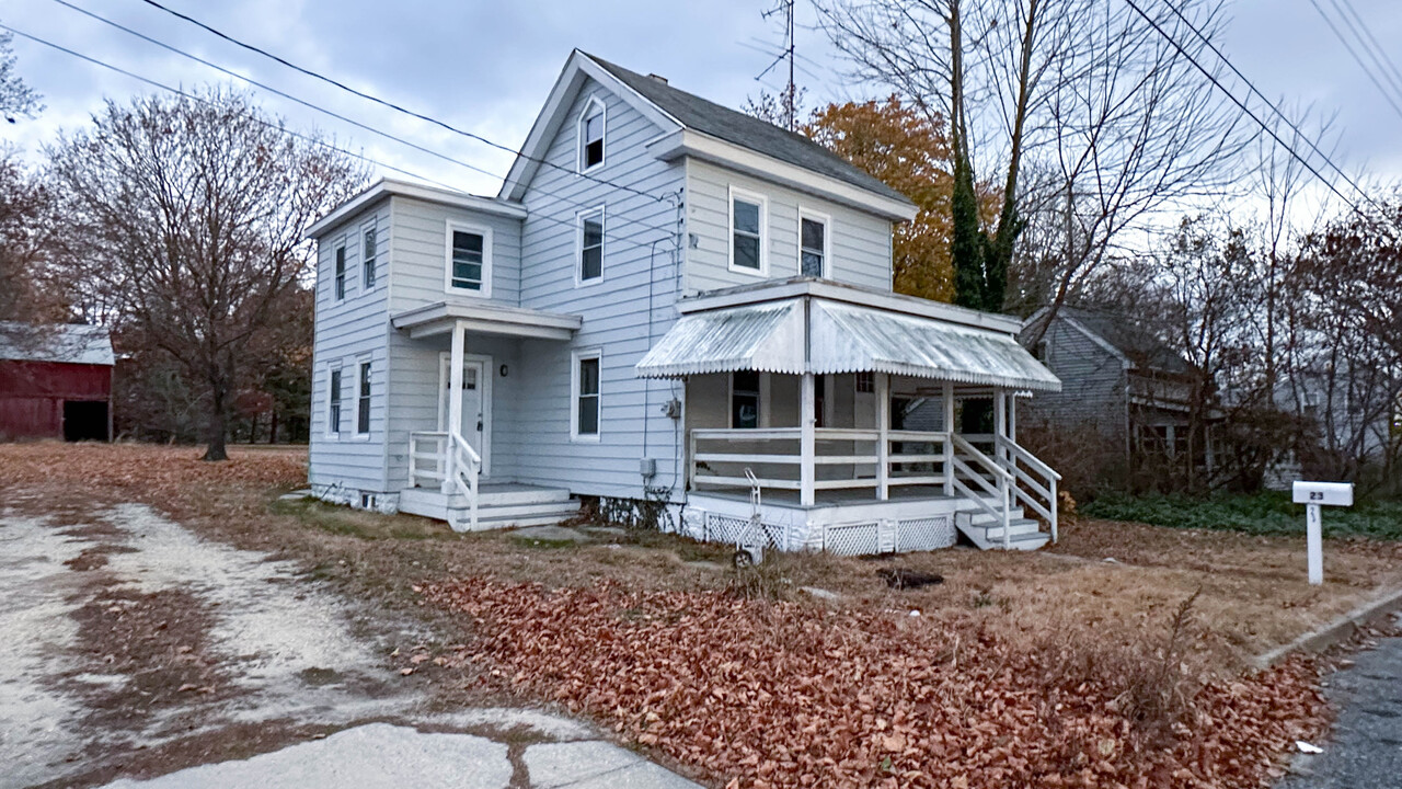 23 Franklin St in Bridgeton, NJ - Building Photo