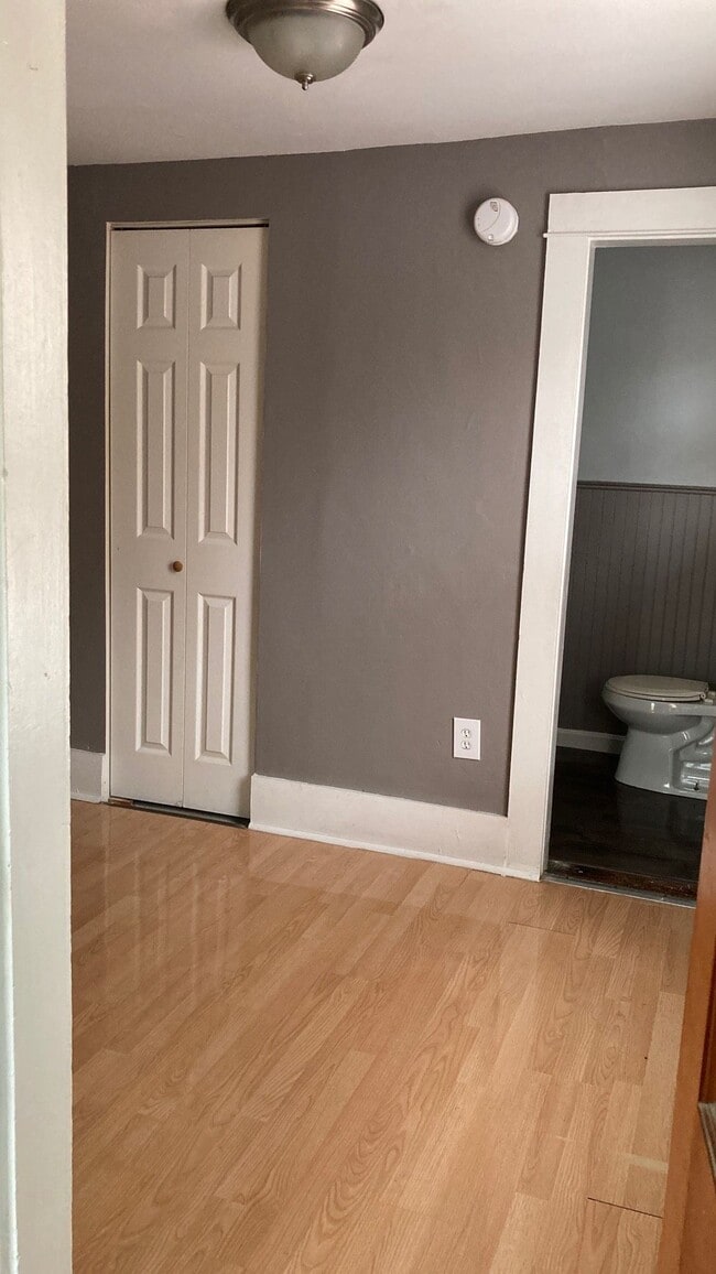 12 Wall St in Claremont, NH - Building Photo - Building Photo